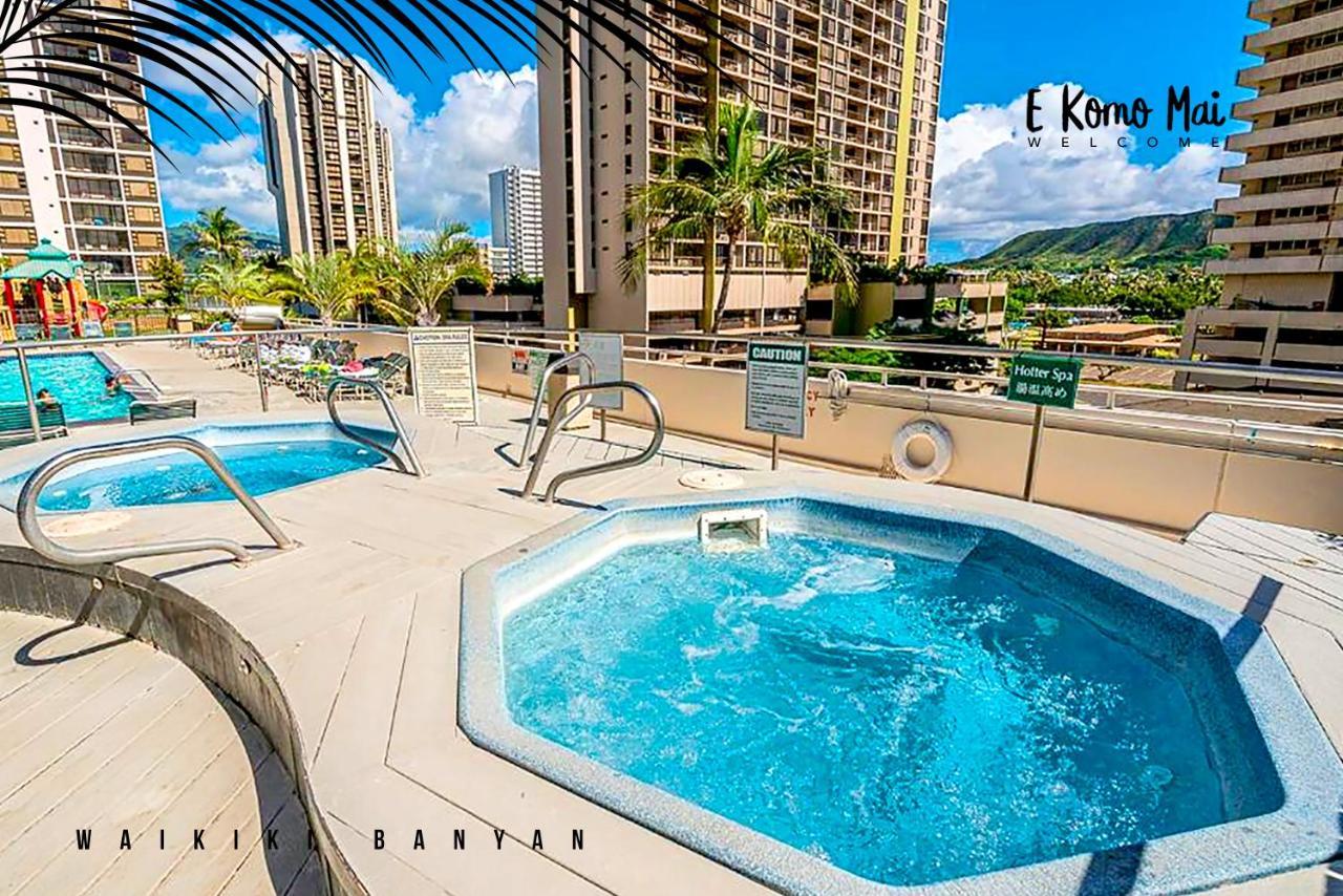 A Block Away To Waikiki Beach/Pool/Free Parking Honolulu Exterior photo